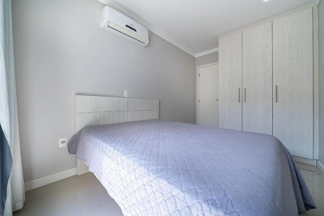Apartment 116 - Excelente Apto A 50M Da Praia, Com 02 Dormitorios Bombinhas